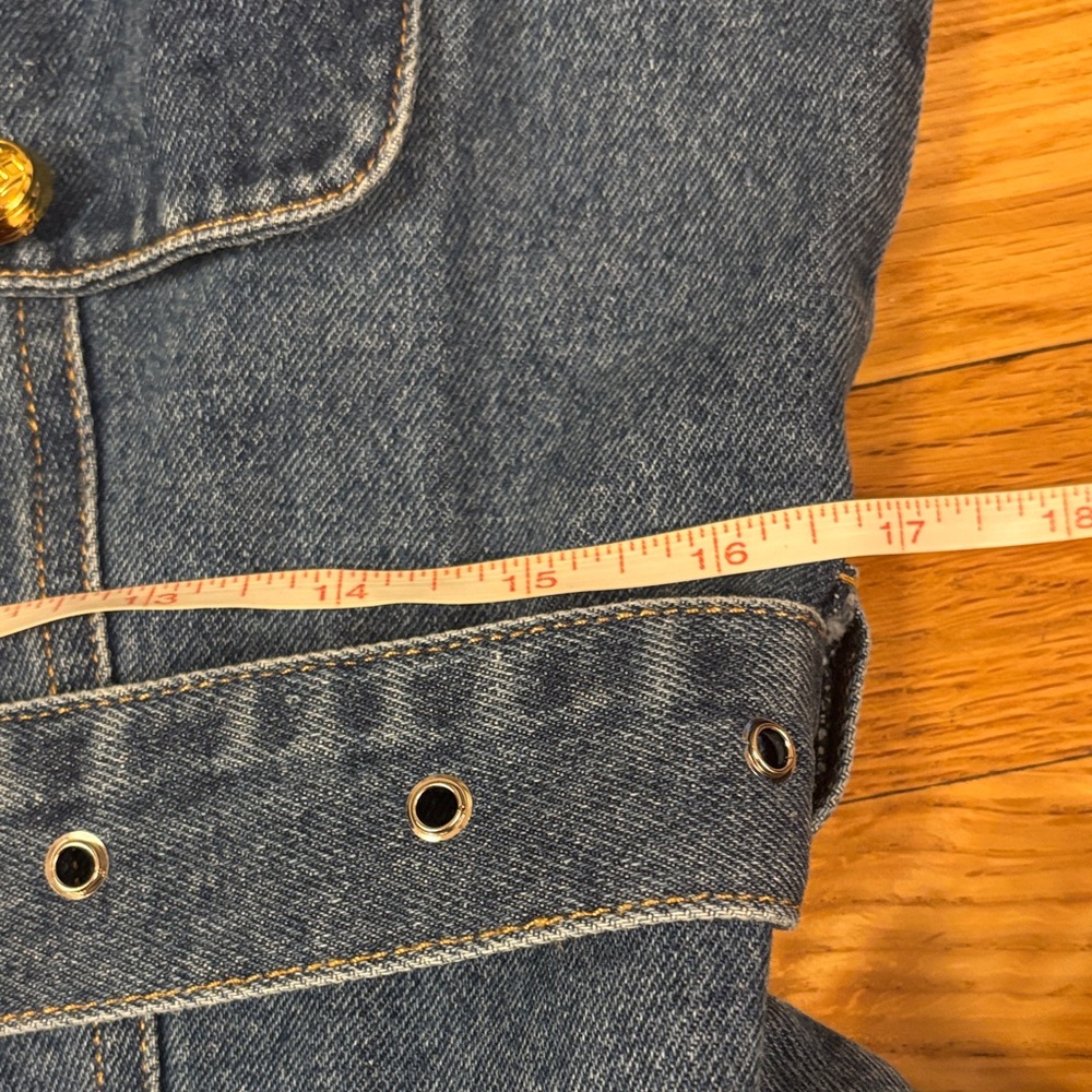 Sleeveless Blue Denim Button-Front Dress - Picture 11 of 11